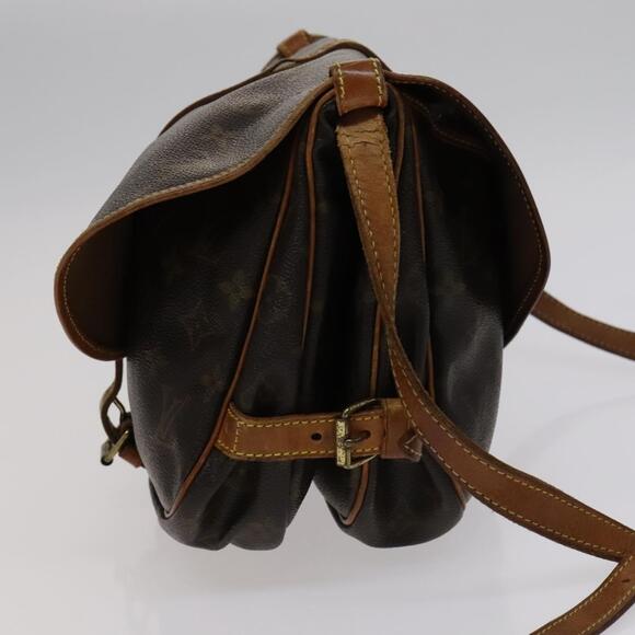 LOUIS VUITTON Monogram Saumur 30 Shoulder Bag M42256 - Picture 5 of 13